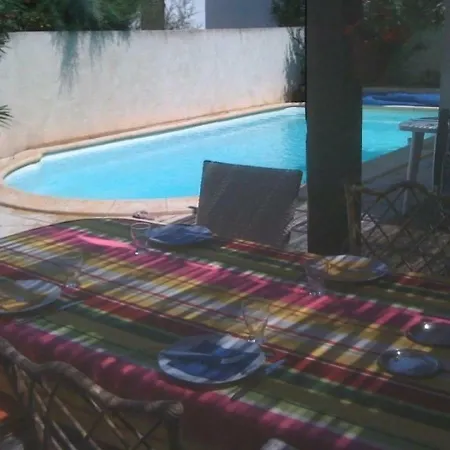 Вилла House Les Cauquillous